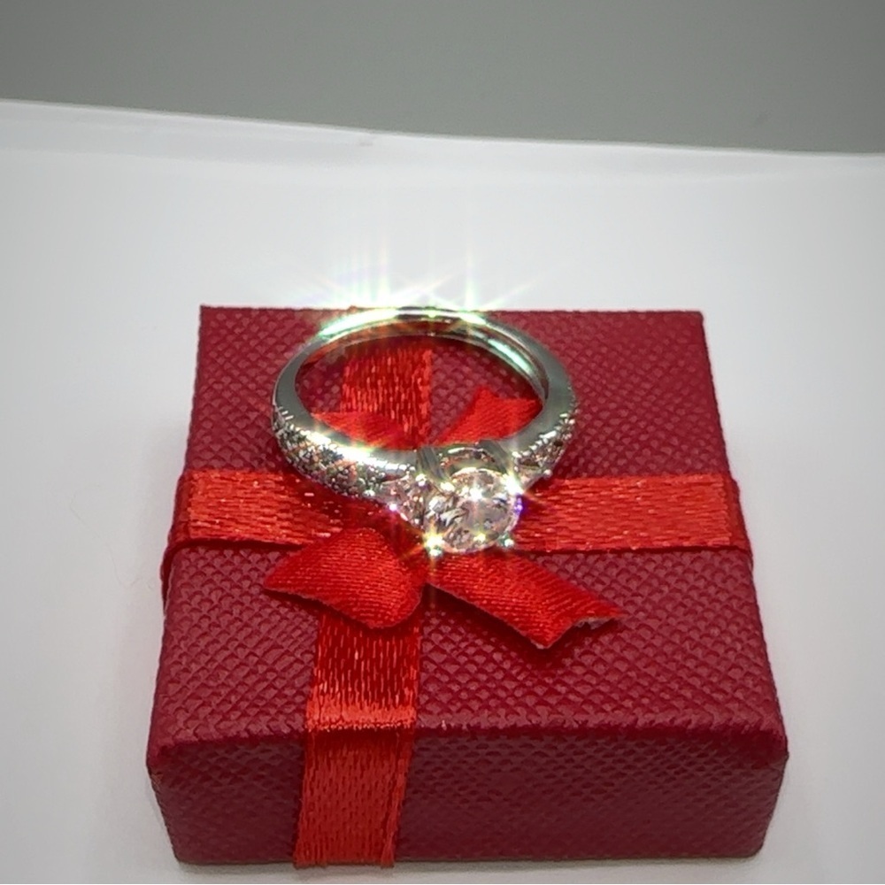 Silver Wedding Ring Diamond Simulant Adjustable New - Picture 4 of 15